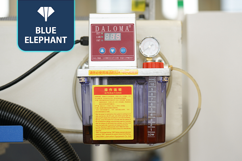 四軸門墻柜一體機